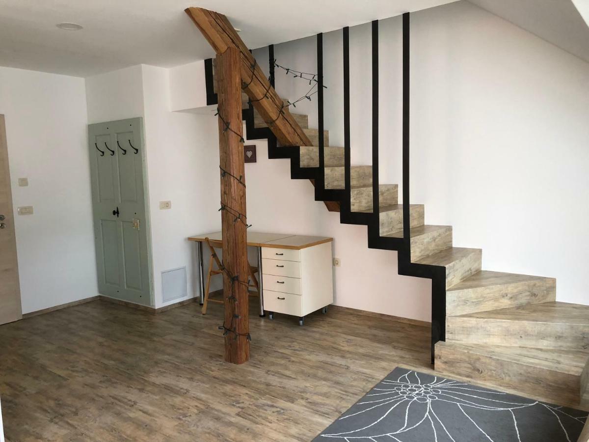 Apartma Linhartov Trg Radovljica Exterior photo
